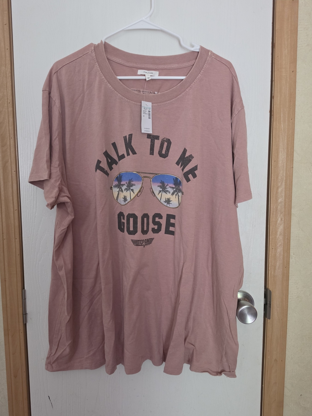 Maurices Mauve Pink 'Talk to Me Goose' Short Sleeve Graphic Tee
